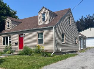 169 W Sherman Ave, Newark, NY 14513