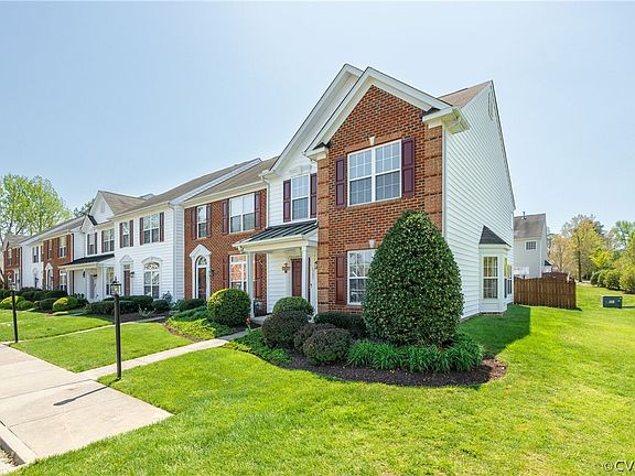 3rd image of 1345 New Haven Ct