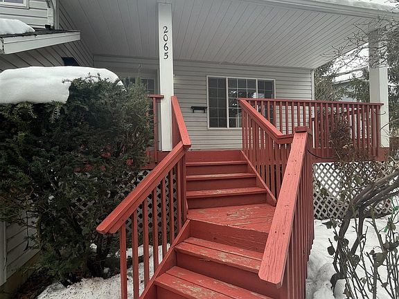 5th image of 2065 NW Turner Dr