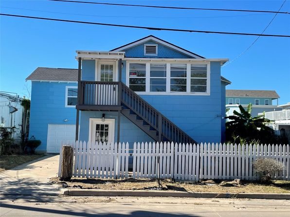 2325 Saladia St, Galveston, TX 77551