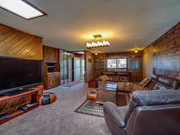 5th image of 329 Mimbres Dr