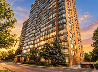 Grande Regency, Burlington, ON L7S 2J9