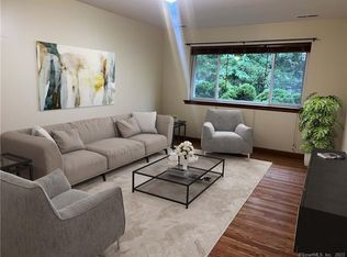 33 Foran Rd APT 3, Milford, CT 06460