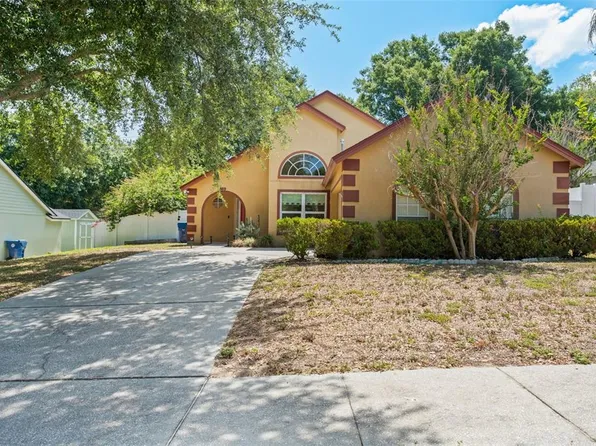 869 High Pointe Cir, Minneola, FL 34715