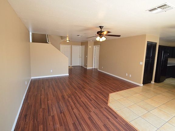 3rd image of 12932 N Primrose St