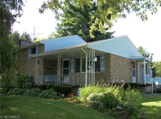 1705 Faircrest St SE, Canton, OH 44707