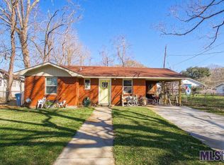 313 Hickory St, Denham Springs, LA 70726