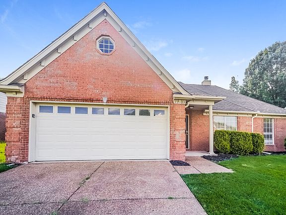 3rd image of 7203 Fox Creek Dr