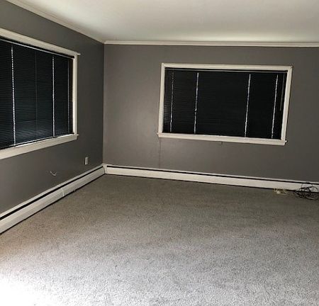 2nd image of 1356 Ringwood Ave