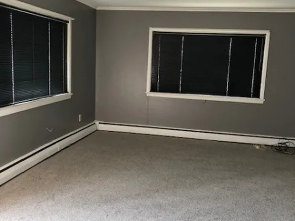 1356 Ringwood Ave, Wanaque, NJ 07465