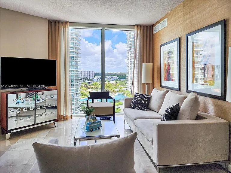 150 Sunny Isles Blvd #11204 — Photo 5