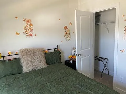 139 Choke Cherry Ct — Photo 16