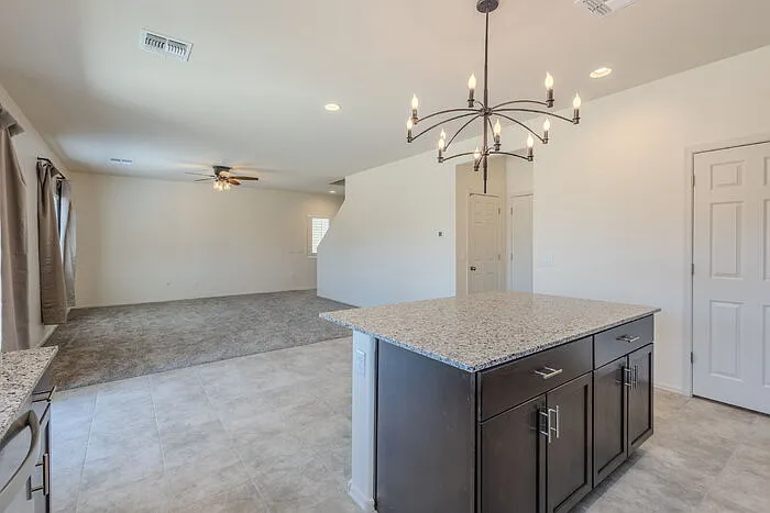 921 W Calle El Acuario — Photo 5