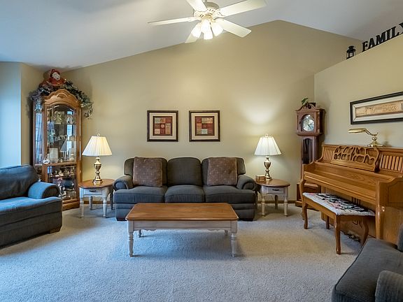 4th image of 536 Lesueur Ave