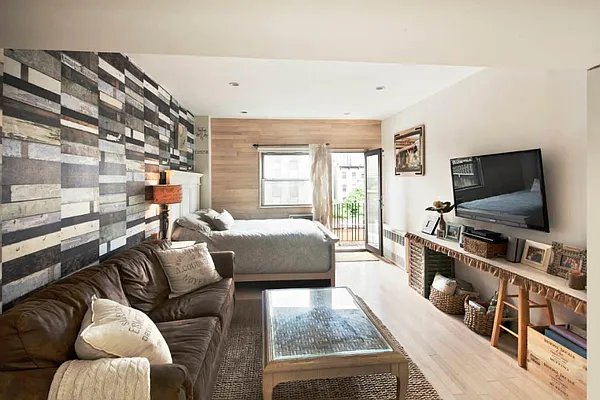 Sold by Town Residential | media 13