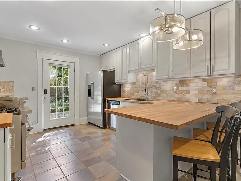 1282 Niles Ave NW — Photo 8