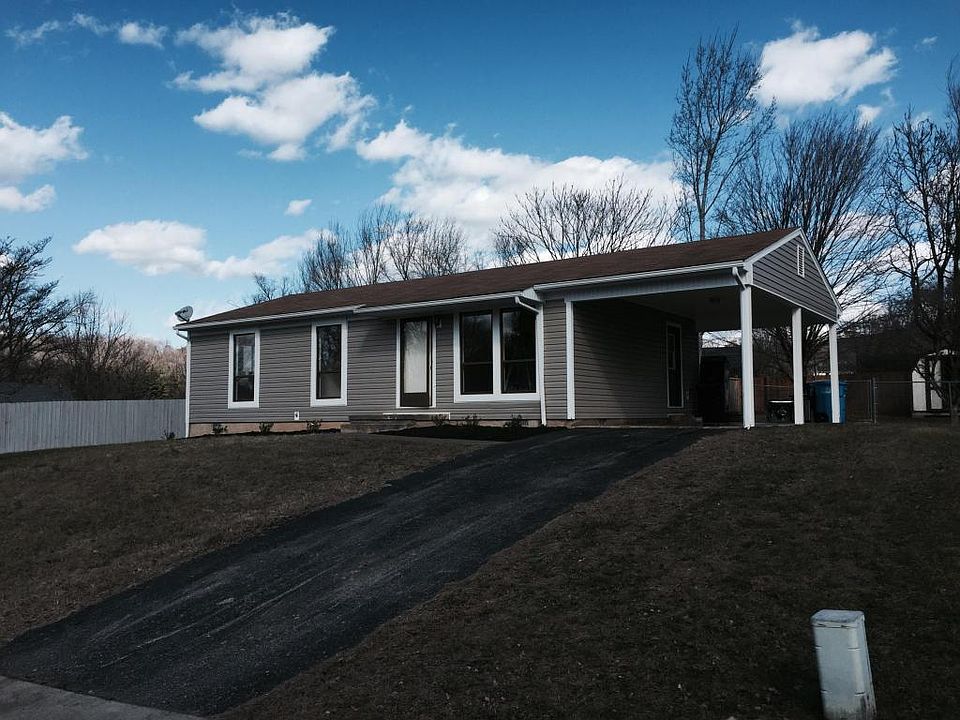 1st image of 3353 Meadowrun Dr NE
