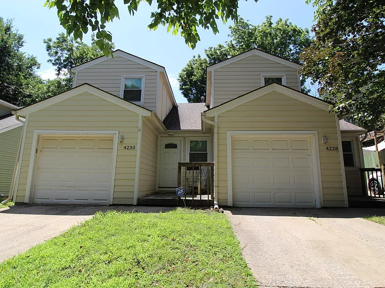 4228 Wyoming St — Photo 1