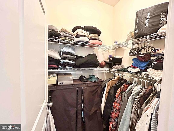 5th image of 847 N 19th St #1
