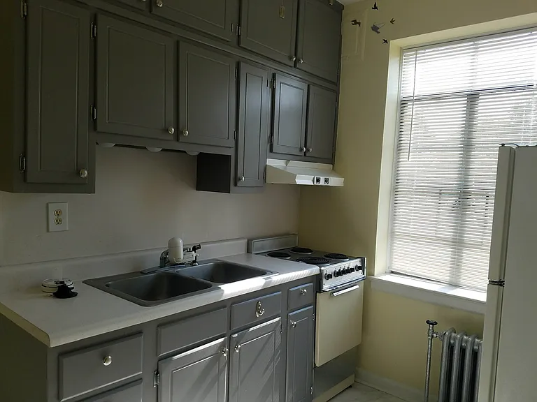 1209 N Main St #C — Photo 3