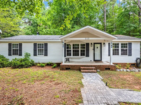 210 Valley View Dr, Clover, SC 29710
