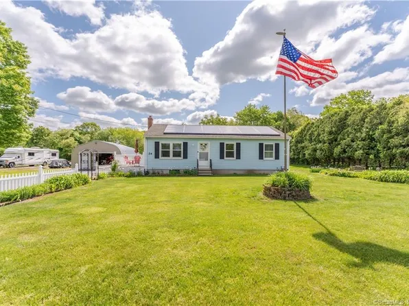 24 Collins Road, Plainfield, CT 06374