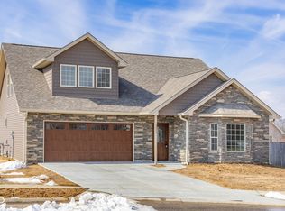 3214 Skyview Ct, Columbus, IN