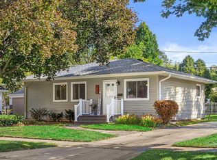 437 Garland Ct, Waukesha, WI 53188