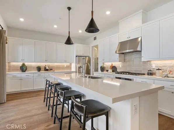 795 Walnut Ter, Montebello, CA 90640