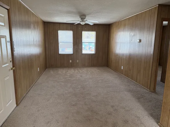 3809 Symi Cir, Morehead City, NC 28557