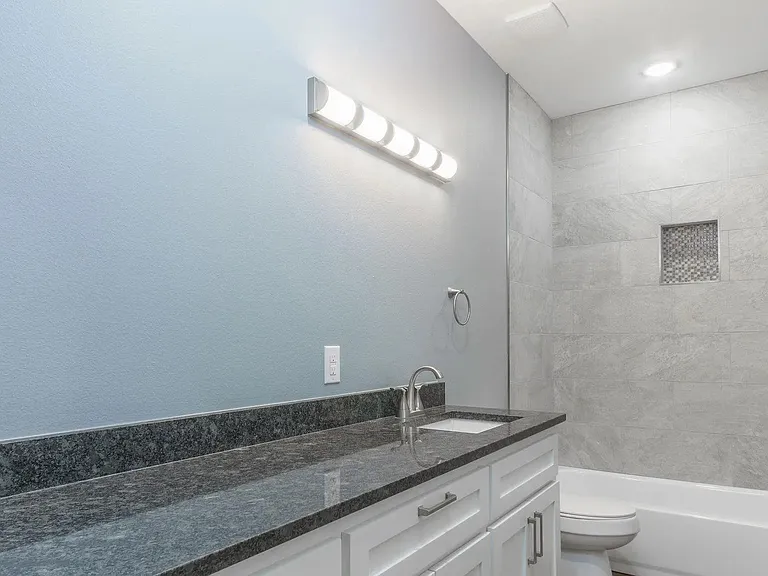 1306 Oden St — Photo 19