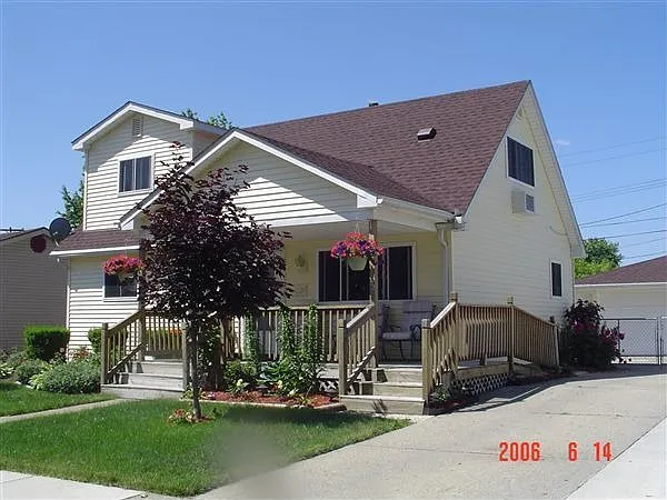 1125 Hunter Ave photo 1