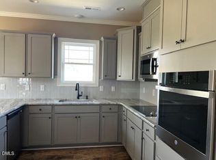 835 Olive Branch Dr, Smithfield, NC 27577