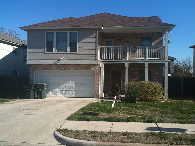 1st image of 106 Cypress Ct