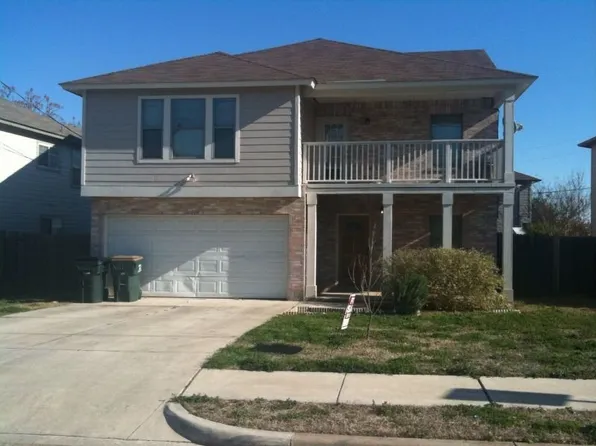 106 Cypress Ct, San Marcos, TX 78666