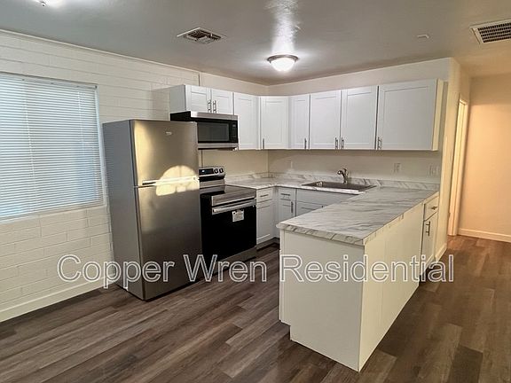 3rd image of 2414 W Coolidge St APT B
