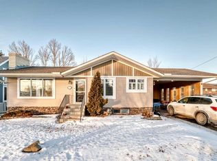 516 S 2nd Ave NE, Airdrie, AB T4B 1R4