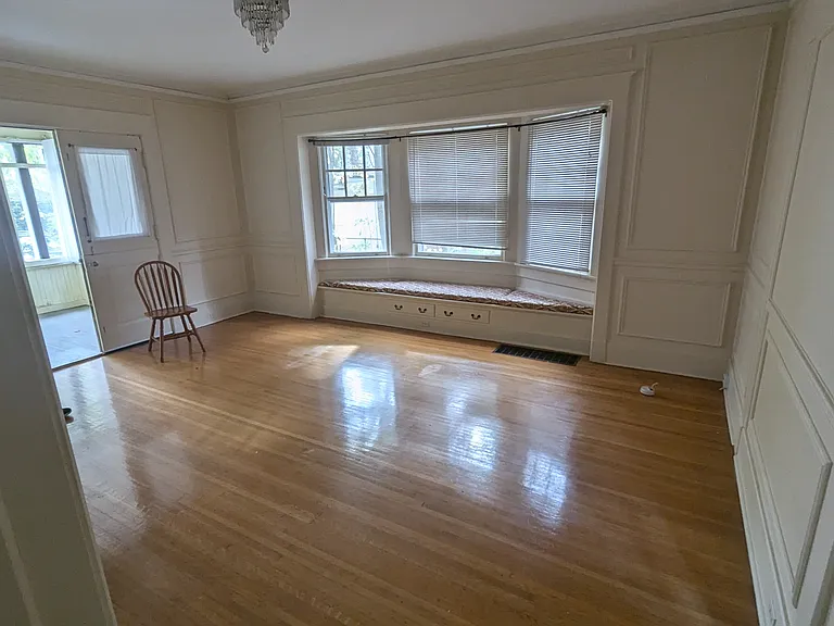 8 Buckingham St #1 — Photo 9