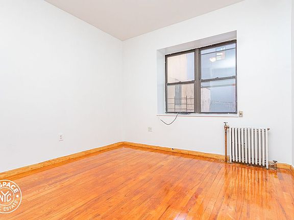 3rd image of 466 Franklin Ave #1G