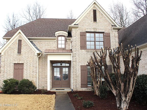 2nd image of 750 Bouldercrest Dr