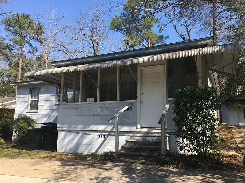 243 S. Lipona — Photo 3