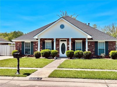 2908 S Lake Blvd, Violet, LA, 70092