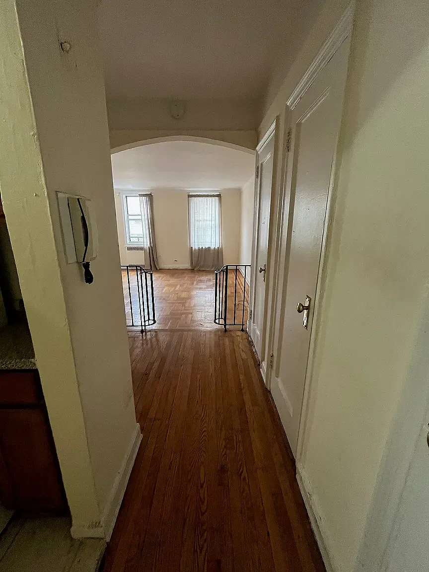 2675 Ocean Avenue — Photo 3