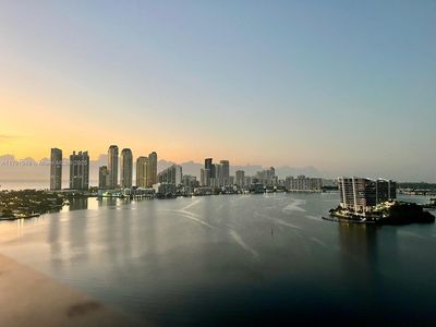 3530 Mystic Pointe Dr APT 2210, Aventura, FL, 33180