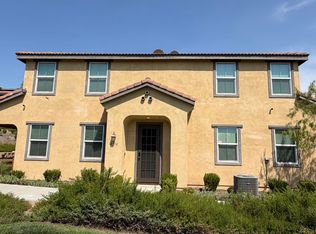 2116 Lavender Ln, Colton, CA 92324
