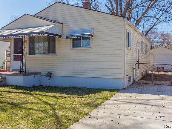 3rd image of 19323 Antago St