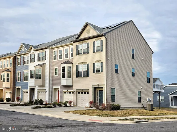 10101 Futbol Ct, Fredericksburg, VA 22408