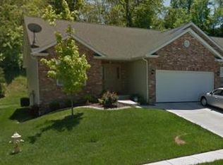 1036 Notting Hill Ct, Collinsville, IL 62234