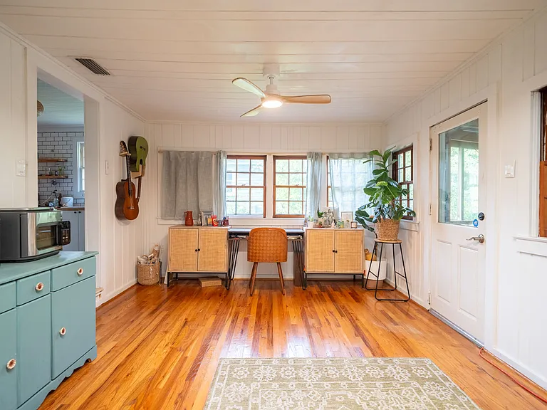 1624 Green St — Photo 23