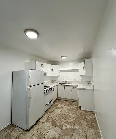 11 Navy St #204 — Photo 4